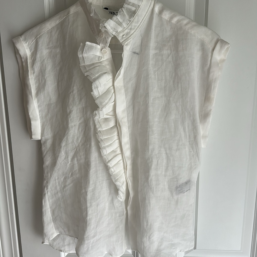 NWOT( has spots ) Zara Woman RUFFLED SHIRT ZW COLLECTION White Size XS - Picture 5 of 13